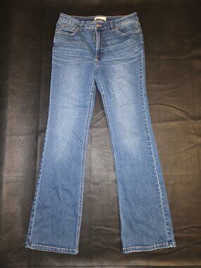RE: Flare High Rise‎ Jeans Size 12 Blue Denim Women's Flared Pants